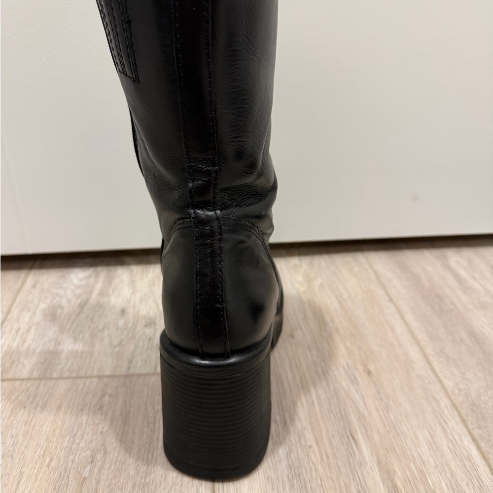 Steve Madden Fantsie Platform Boots 8 - Picture 7 of 8